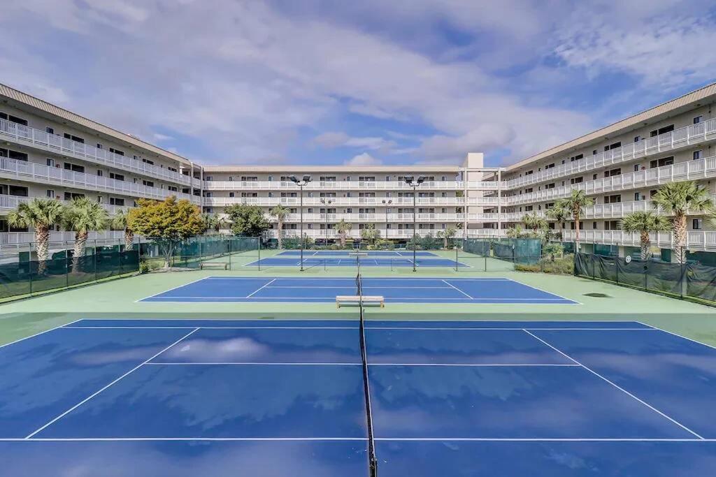 Resort Breeze- 2 Bedroom Pools, Hot Tub, Tennis, Beach هيلتون رئيس جزيرة المظهر الخارجي الصورة